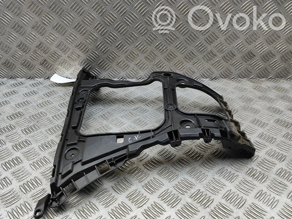 Audi Q7 4M Uchwyt / Mocowanie zderzaka tylnego 