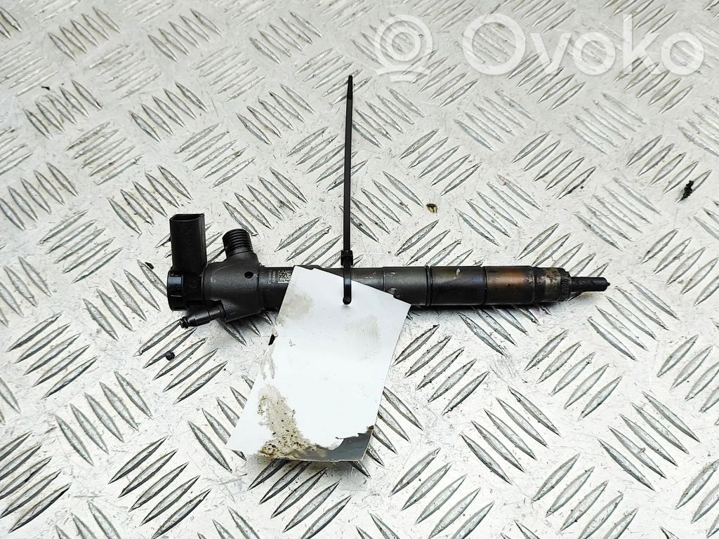 Volkswagen Golf VII Inyector de combustible 