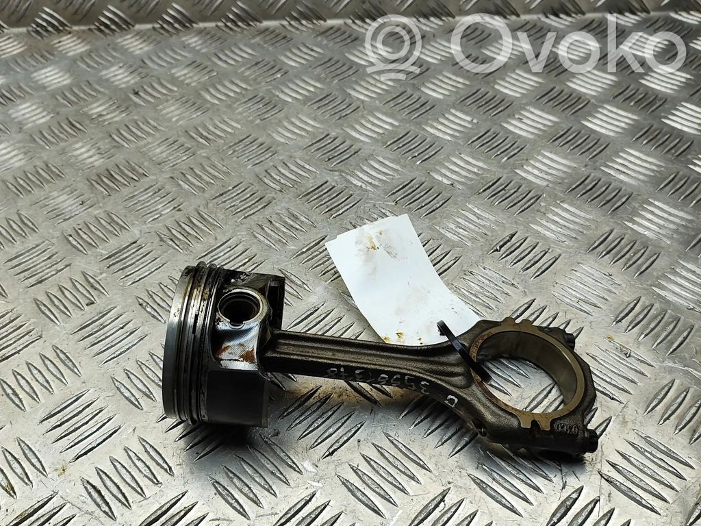 Tłok   03C107065BF
