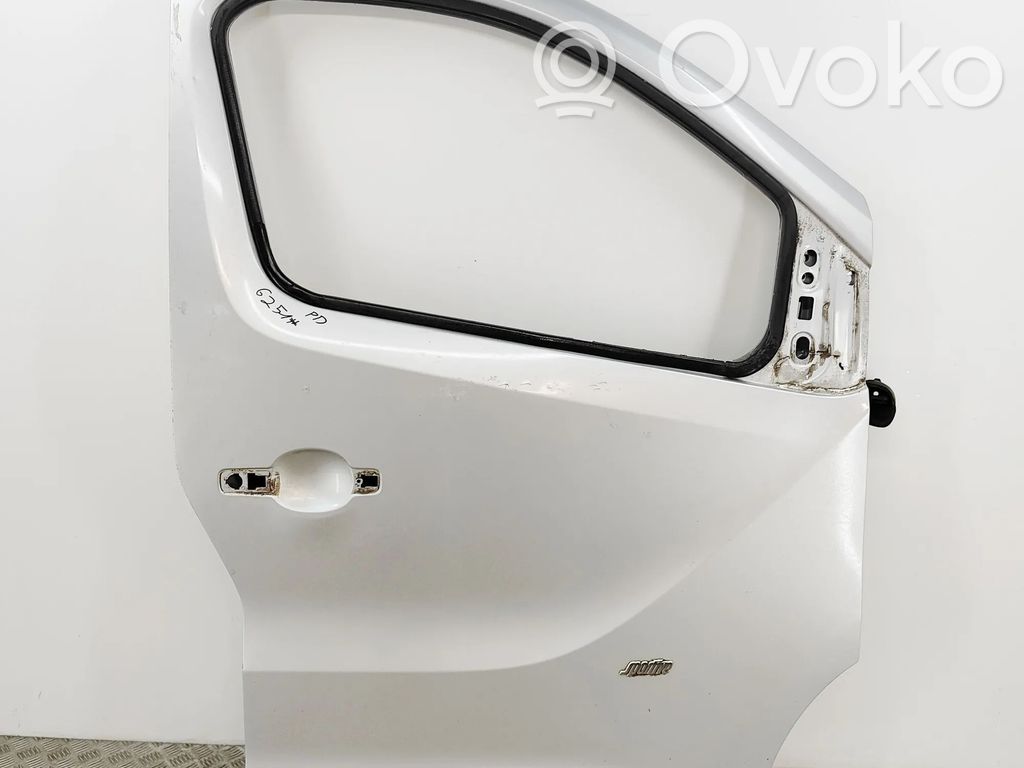 Opel Vivaro Puerta delantera 