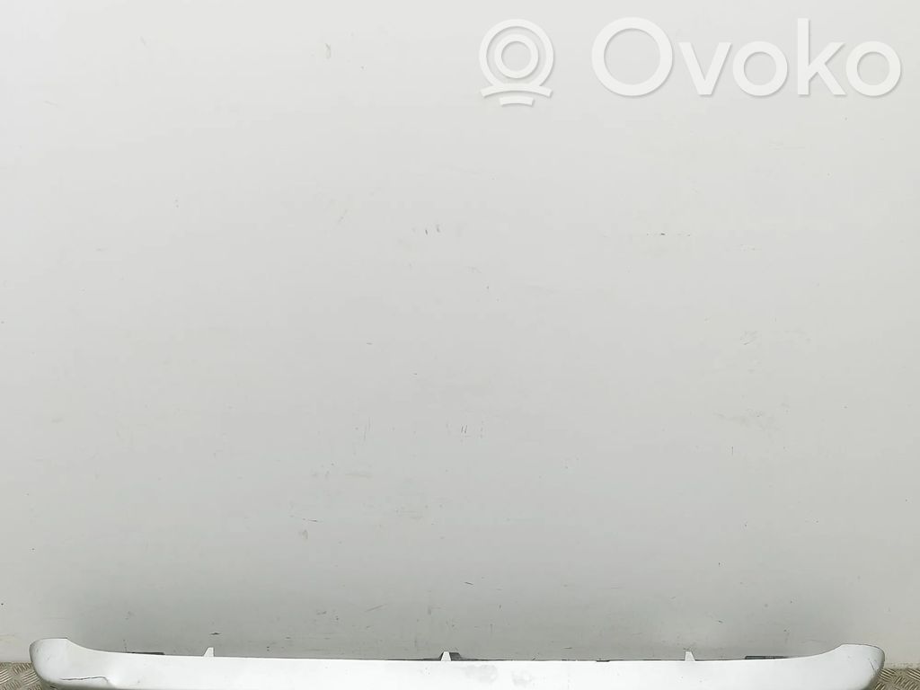 Opel Vivaro Бампер 