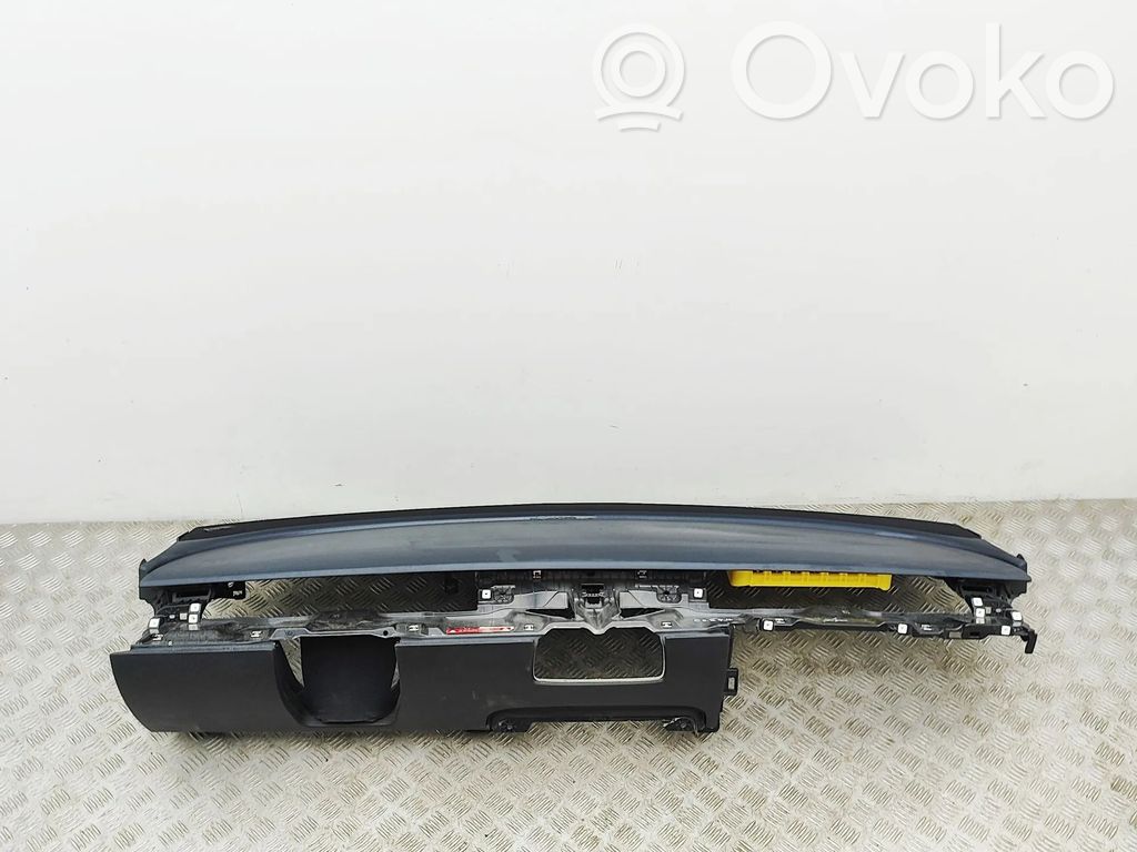 Dashboard   108340105I
