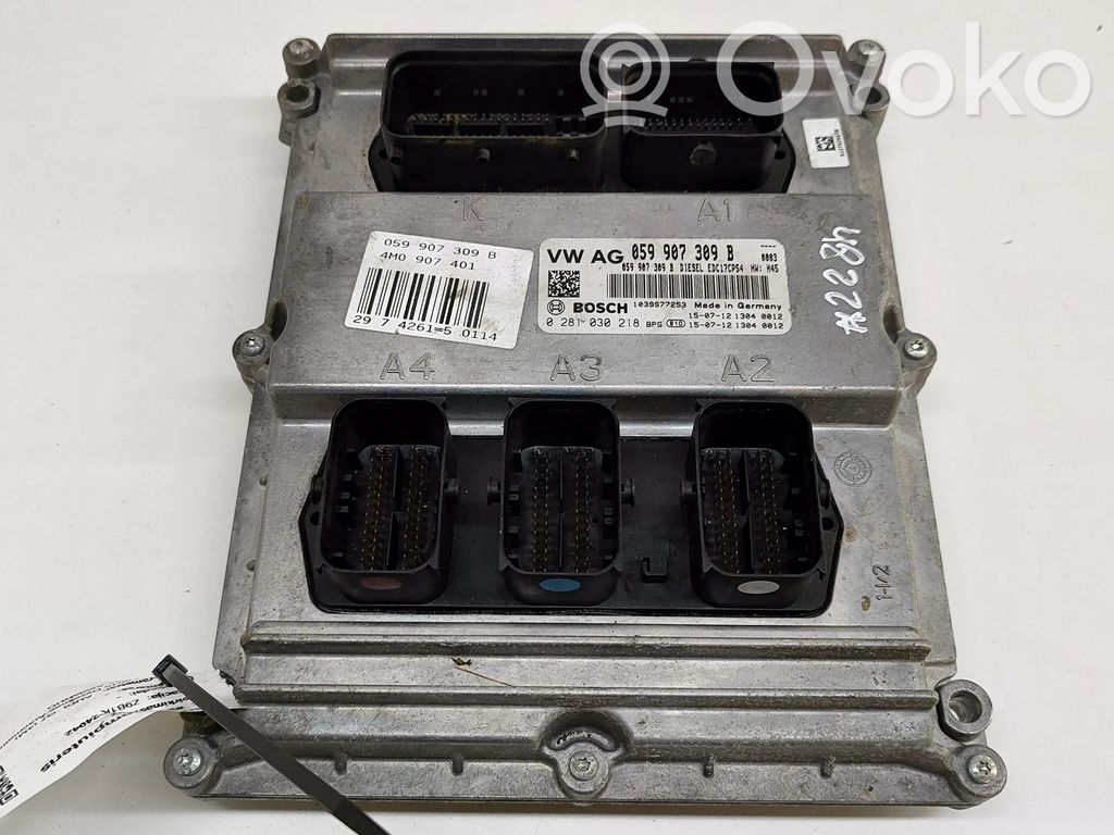 Audi Q7 4M Engine control unit/module 