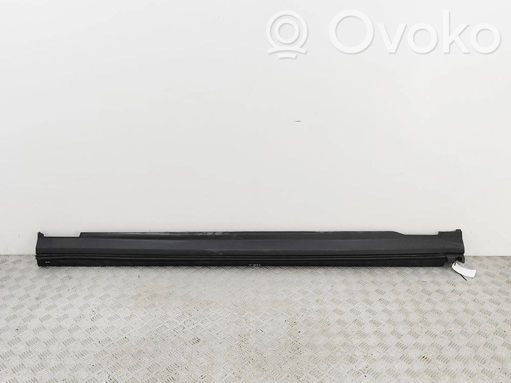 Volvo XC40 Próg 