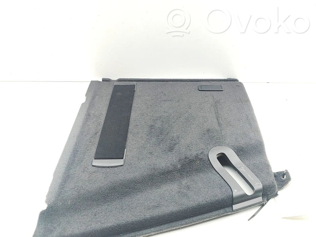 BMW X4 G02 Rivestimento pannello laterale del bagagliaio/baule 