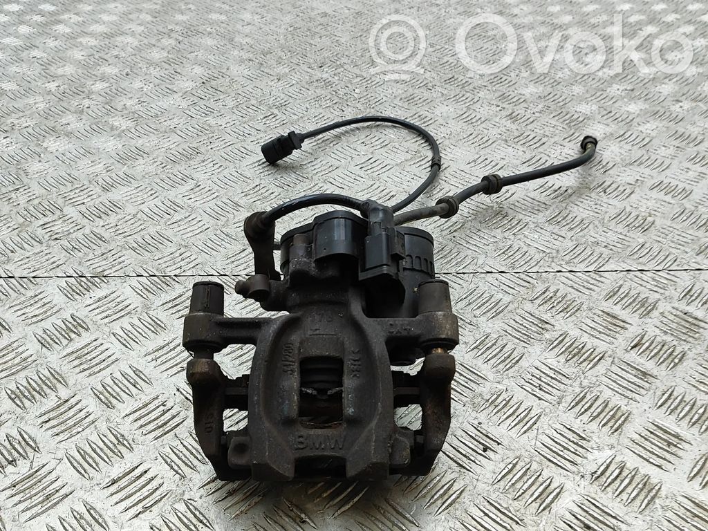 BMW 2 F44 Pinza del freno posteriore 