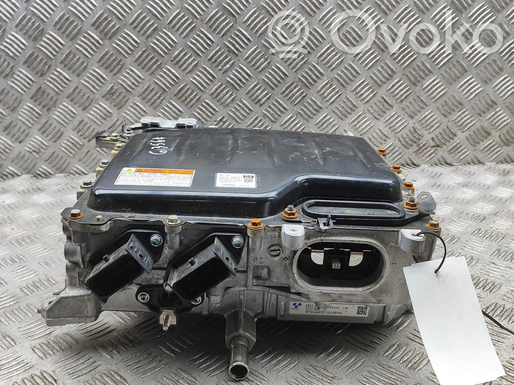 Toyota bZ4X Falownik / Przetwornica napięcia 