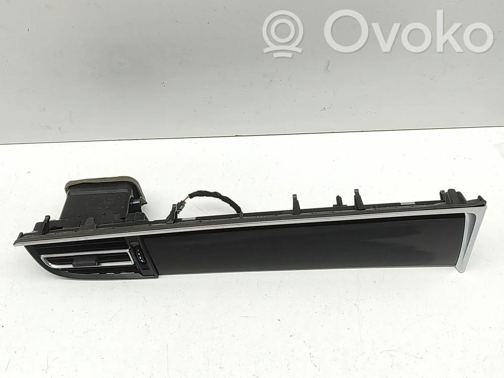 Moldura de la guantera   95B819701J,95B854524T