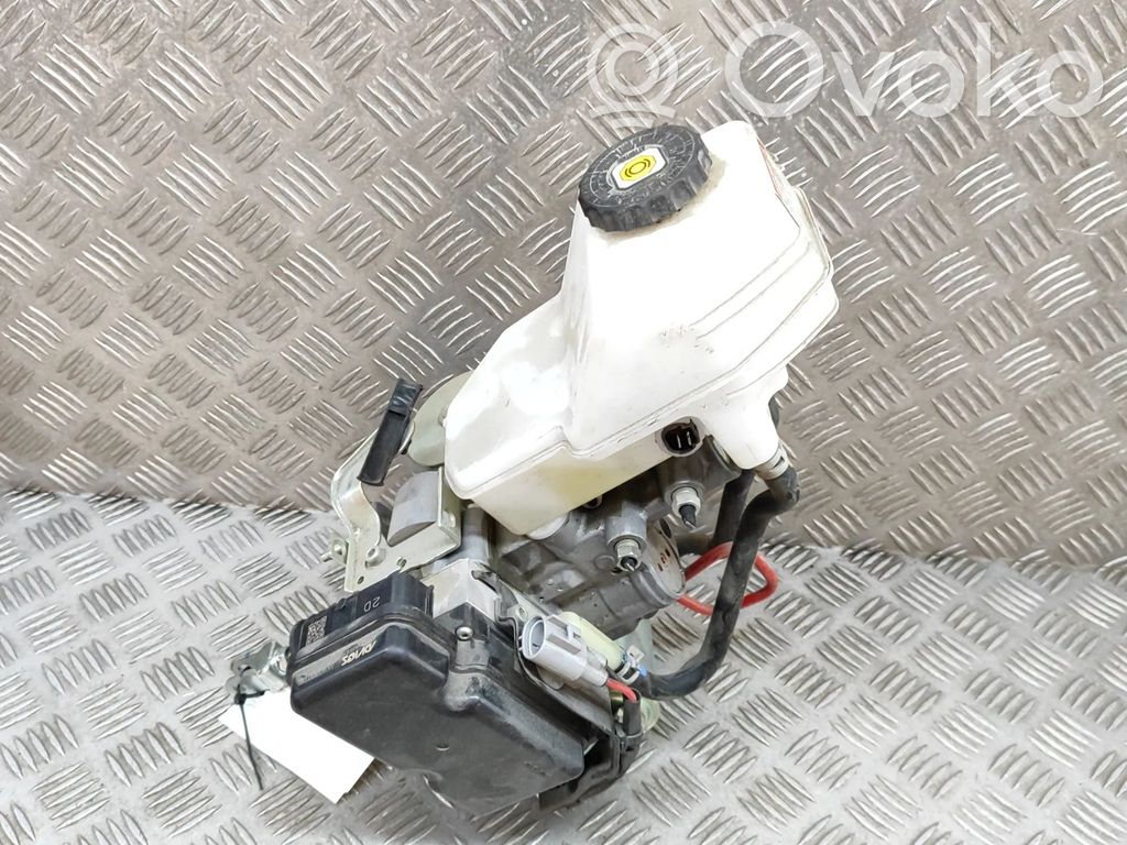 Toyota RAV 4 (XA50) Servofreno