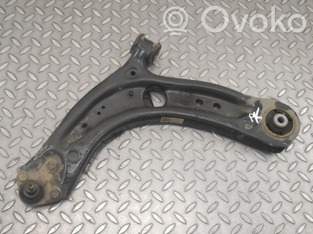 Volkswagen Golf VIII Basculă inferioară față 
