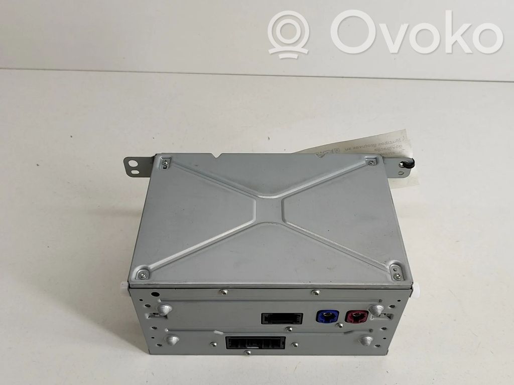 Polestar 2 Panel / Radioodtwarzacz CD/DVD/GPS