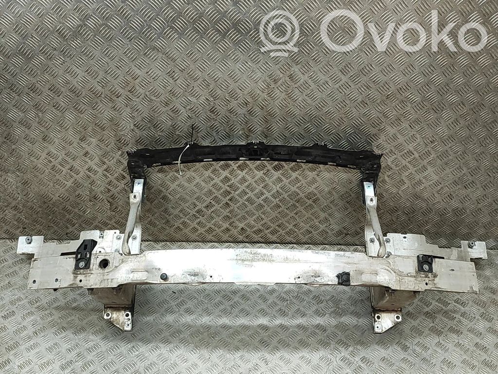 BMW X5 F15 Etupuskurin poikittaistuki