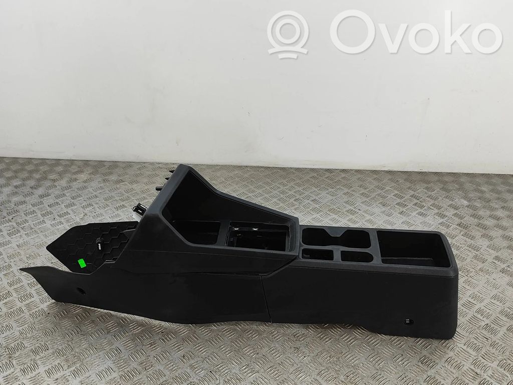 Volkswagen Caddy Tunel środkowy 