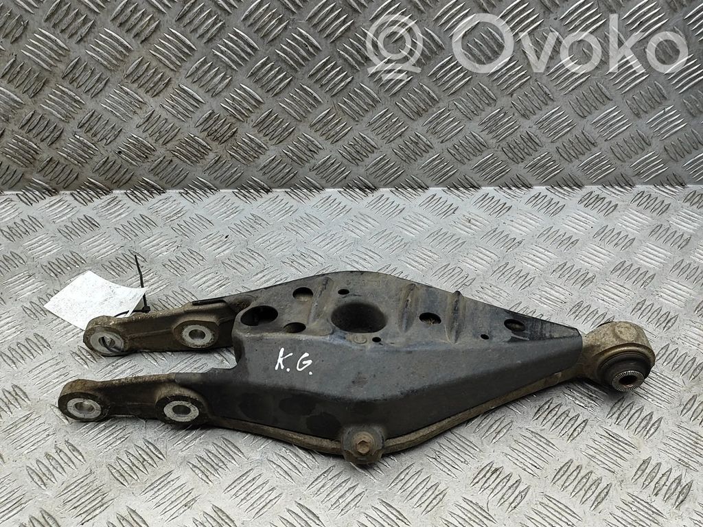 Lexus RC Basculă superioară spate 