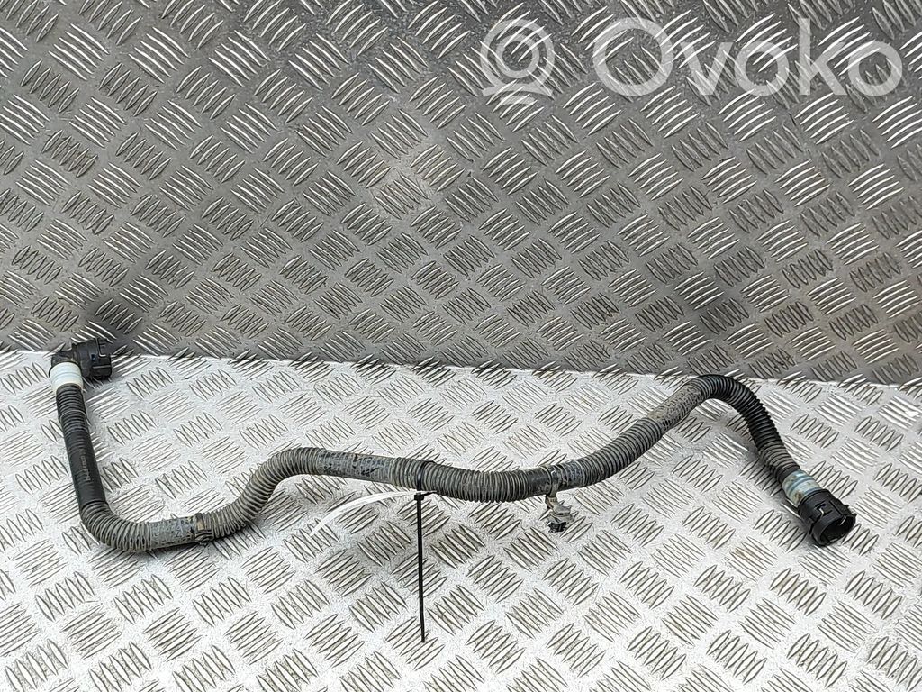 Tesla Model 3 Engine coolant pipe/hose