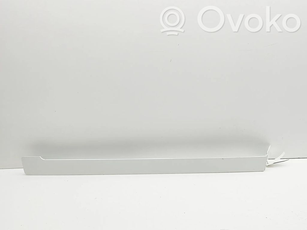 Opel Vivaro Listwa tylnego błotnika