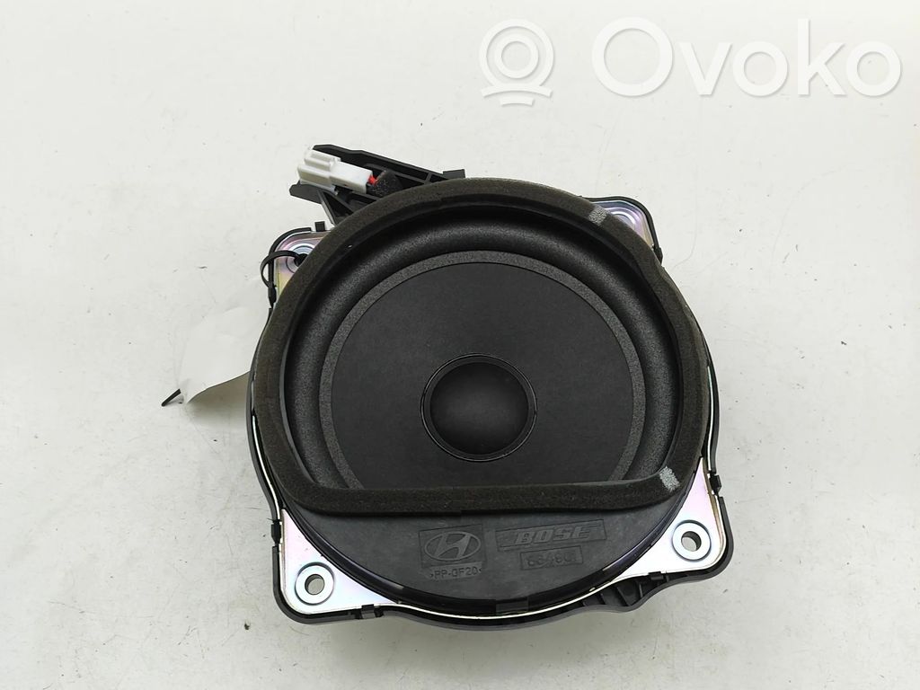 Hyundai IONIQ 6 Altavoz subwoofer