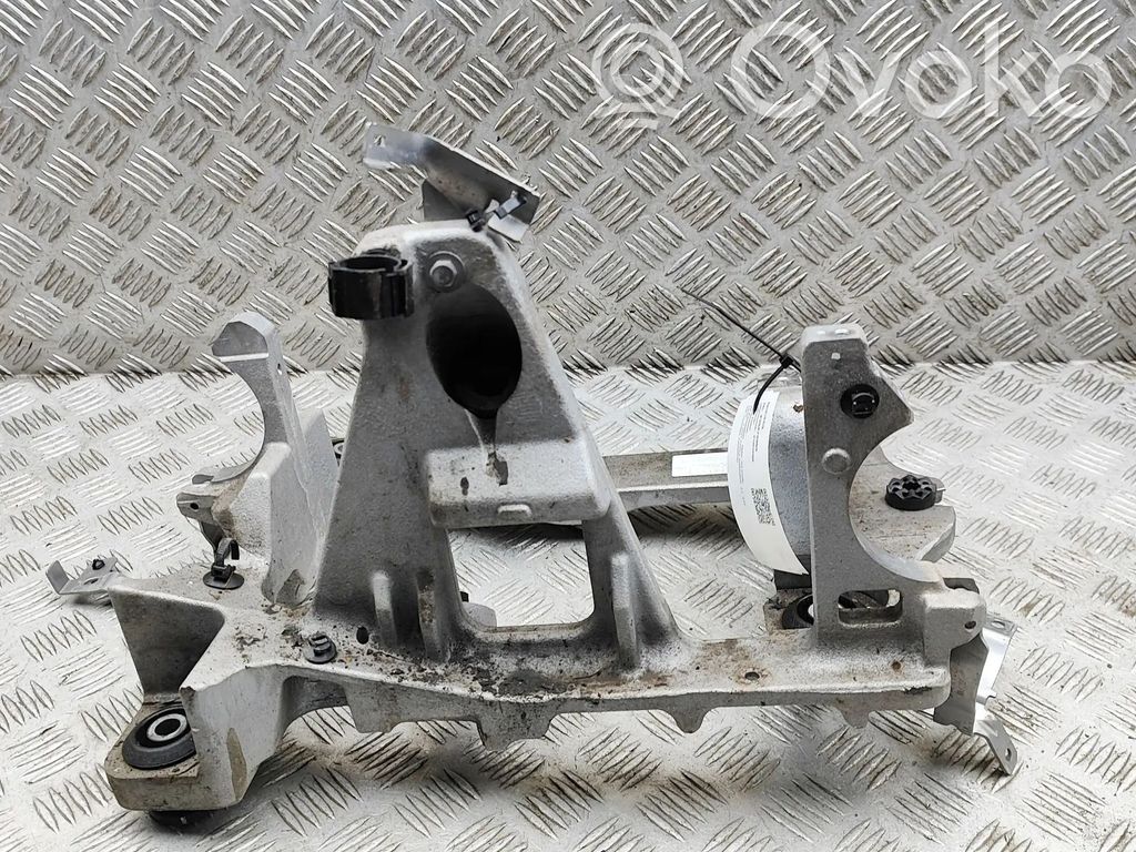 Soporte de montaje del compresor de A/C   5A84EC6
