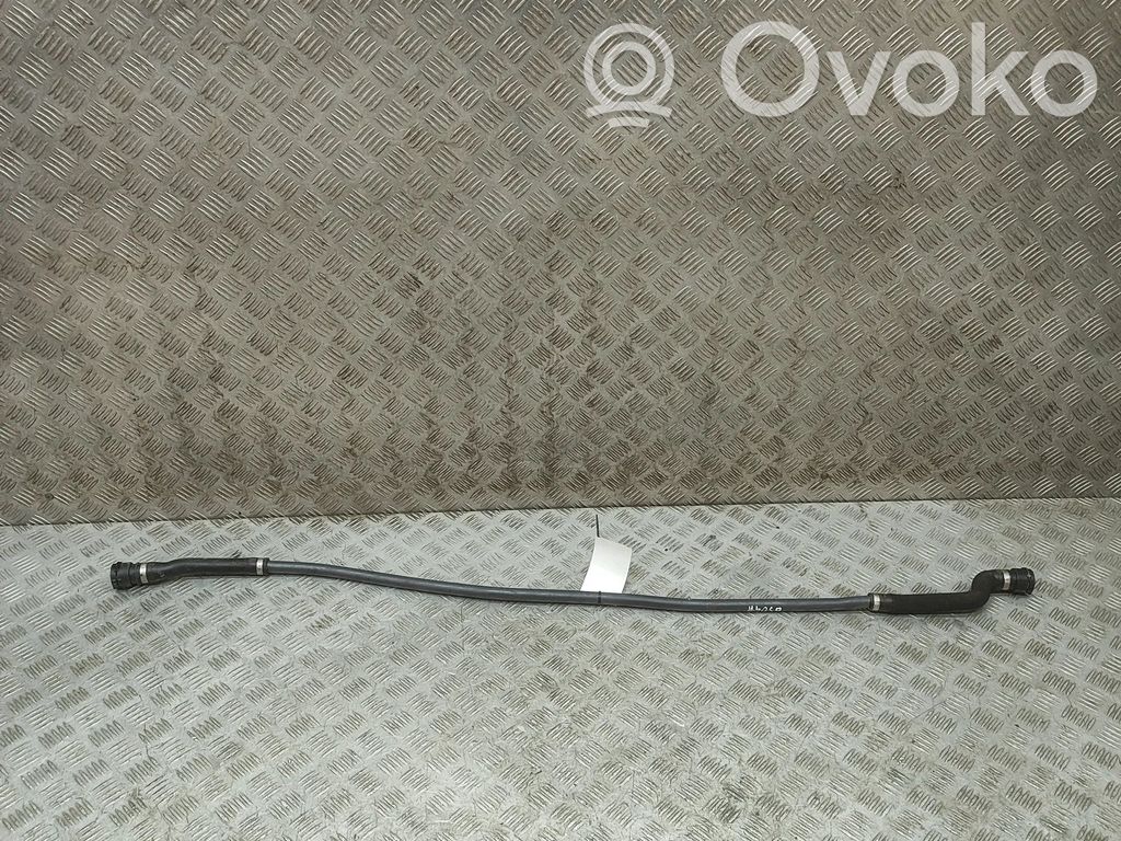 Volkswagen Tiguan Przewód / Wąż chłodnicy