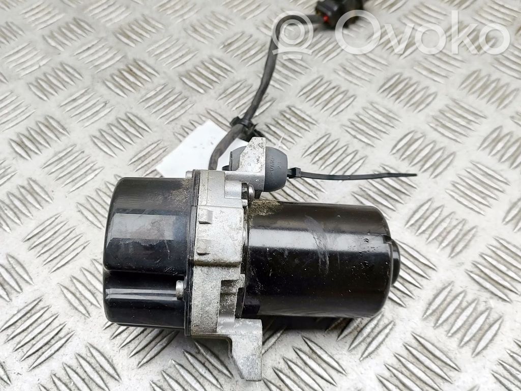Mercedes-Benz EQA Pompă vacuum 