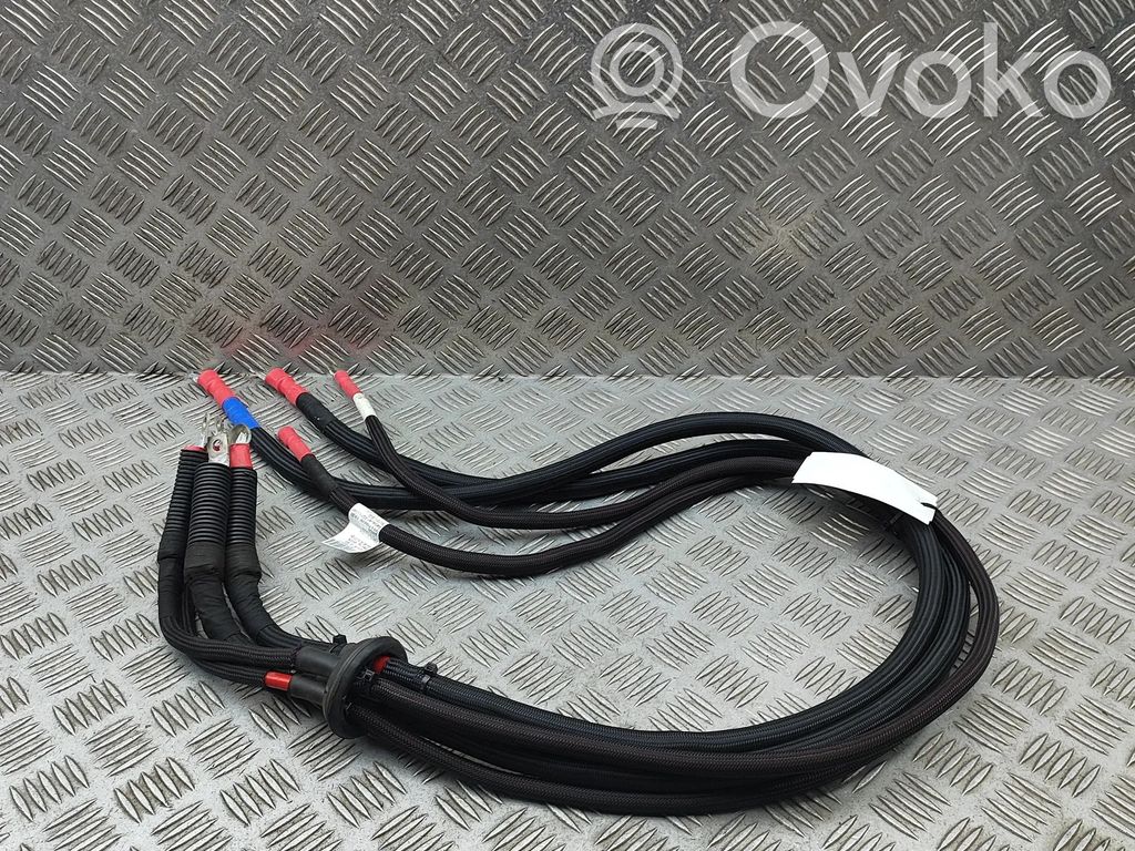 Iveco Daily 6th gen Cable positivo (batería)