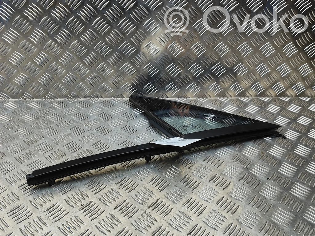 Porsche Cayenne (9Y0 9Y3) Geam ventilare ușă față patru uși 