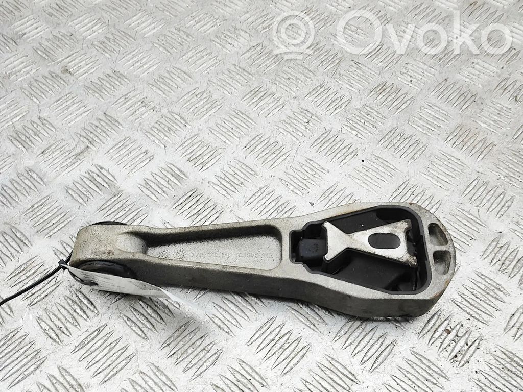 Volvo V40 Moottorin kiinnikekorvake 