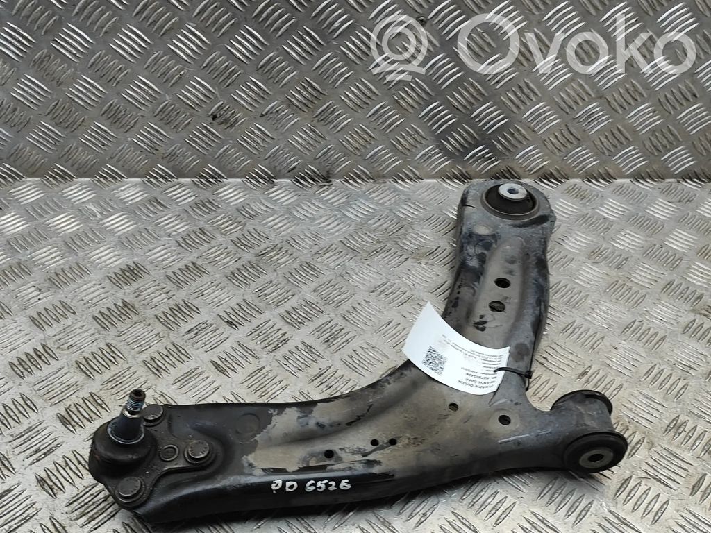 Audi A3 8Y Priekinė šakė 