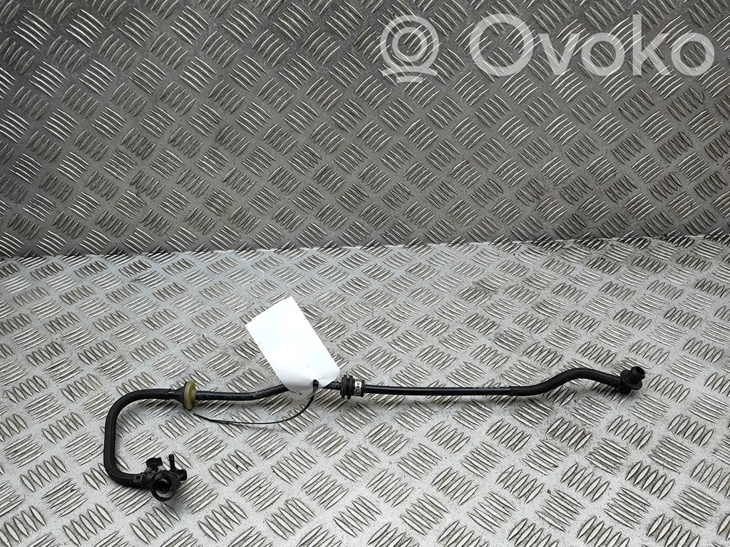 Volvo V40 Conductă/furtun vacuum 