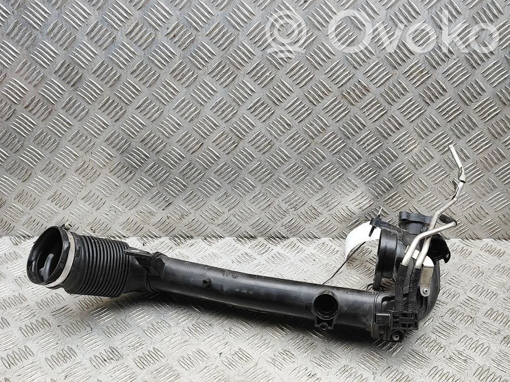 BMW 2 F45 Parte del condotto di aspirazione dell'aria