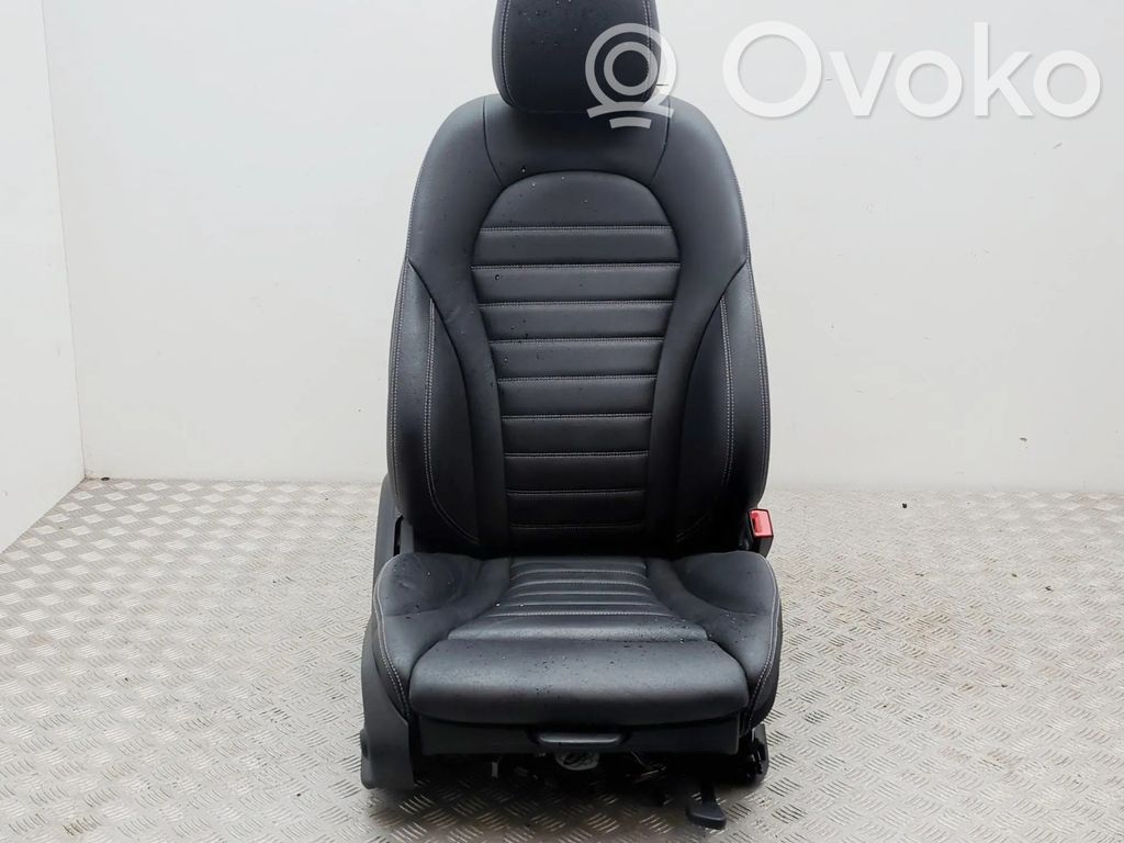 Mercedes-Benz EQC Sedile anteriore del passeggero 