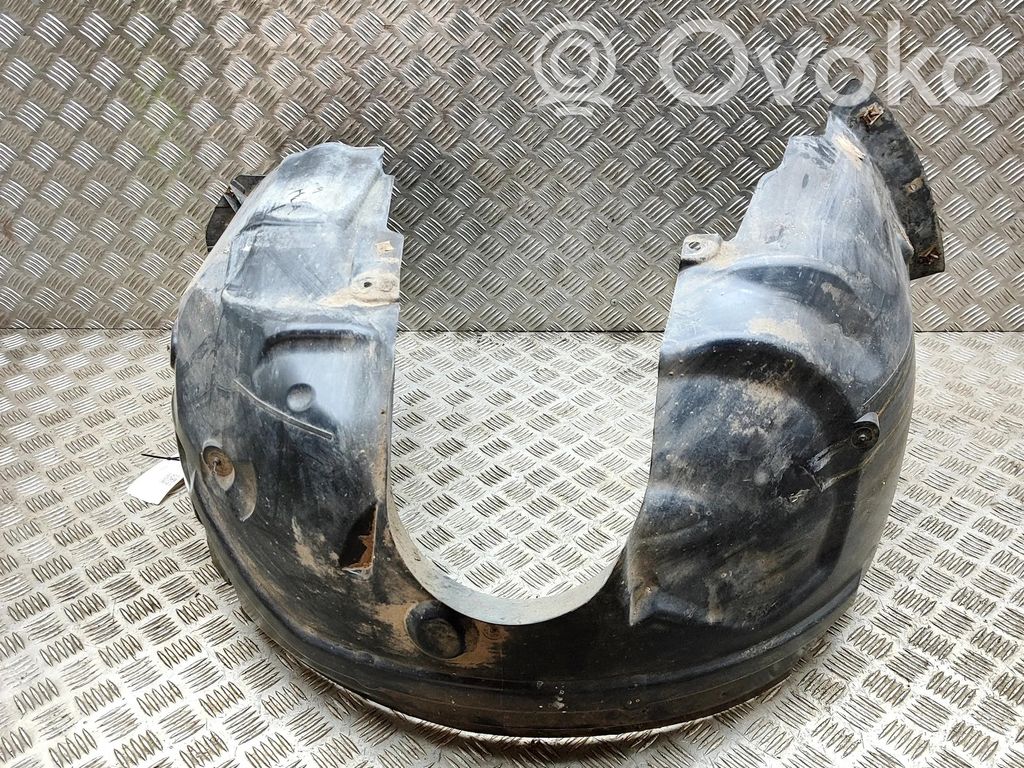 Ford Mondeo MK V Nadkole przednie 