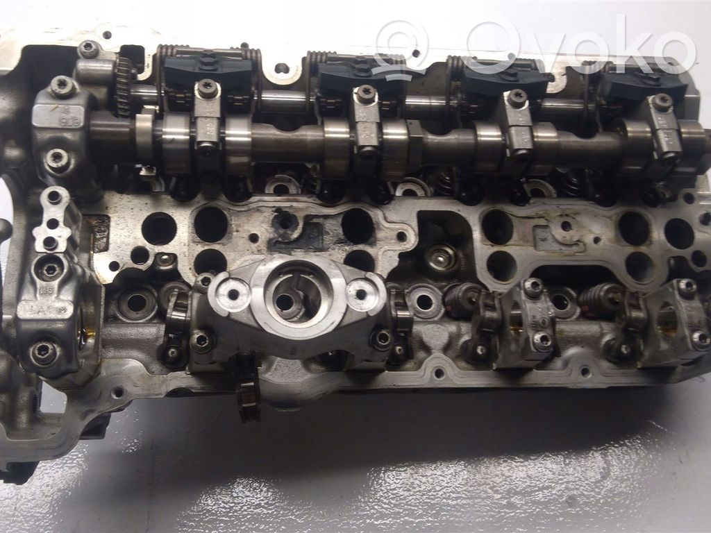 BMW 7 F01 F02 F03 F04 Galvutė 