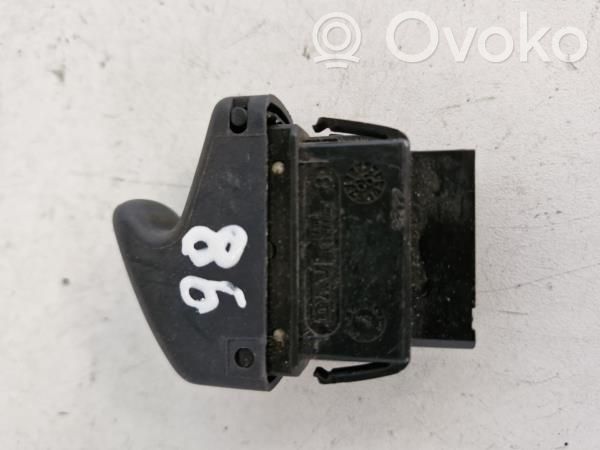 Renault Clio II Multifunctional control switch/knob 