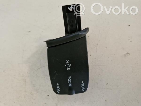 Multifunctional control switch/knob   3M5T14K147A