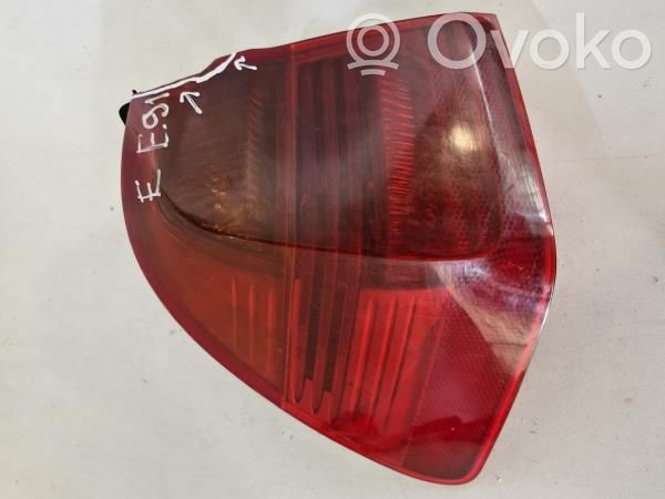 Tailgate rear/tail lights   7160061