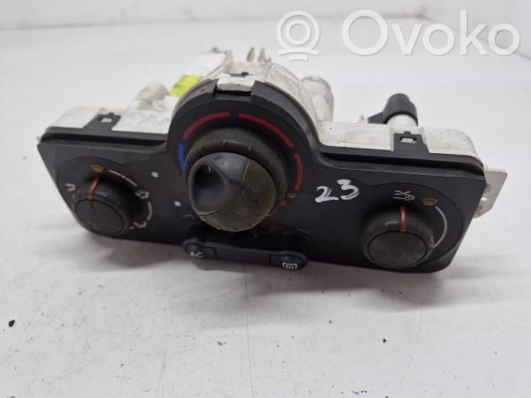 Climate control unit   030967W,69590001