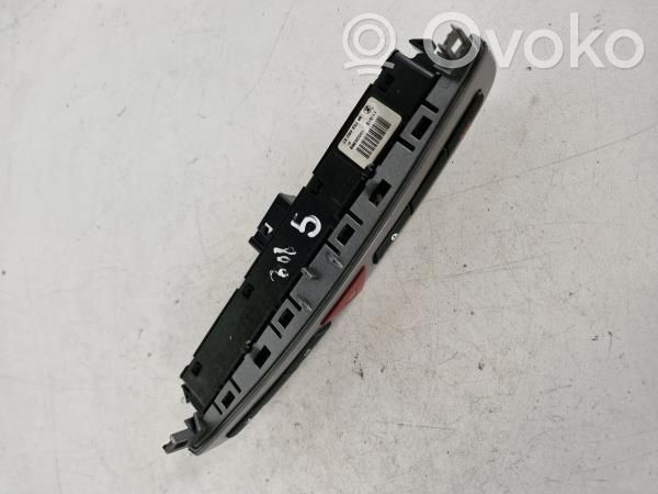 Multifunctional control switch/knob   86759482XT