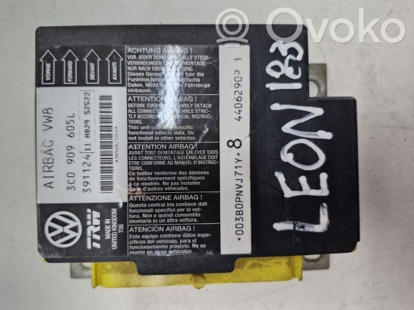 Seat Leon (1P) Airbag control unit/module 
