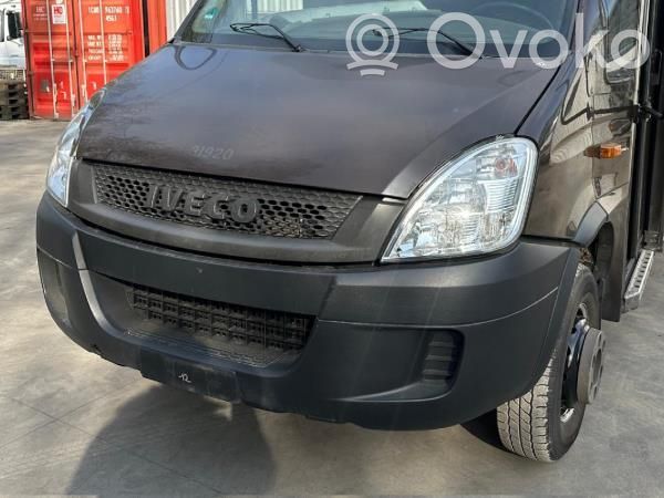 Iveco Daily 5th gen Kompletny zestaw przedniej części nadwozia / karoserii 
