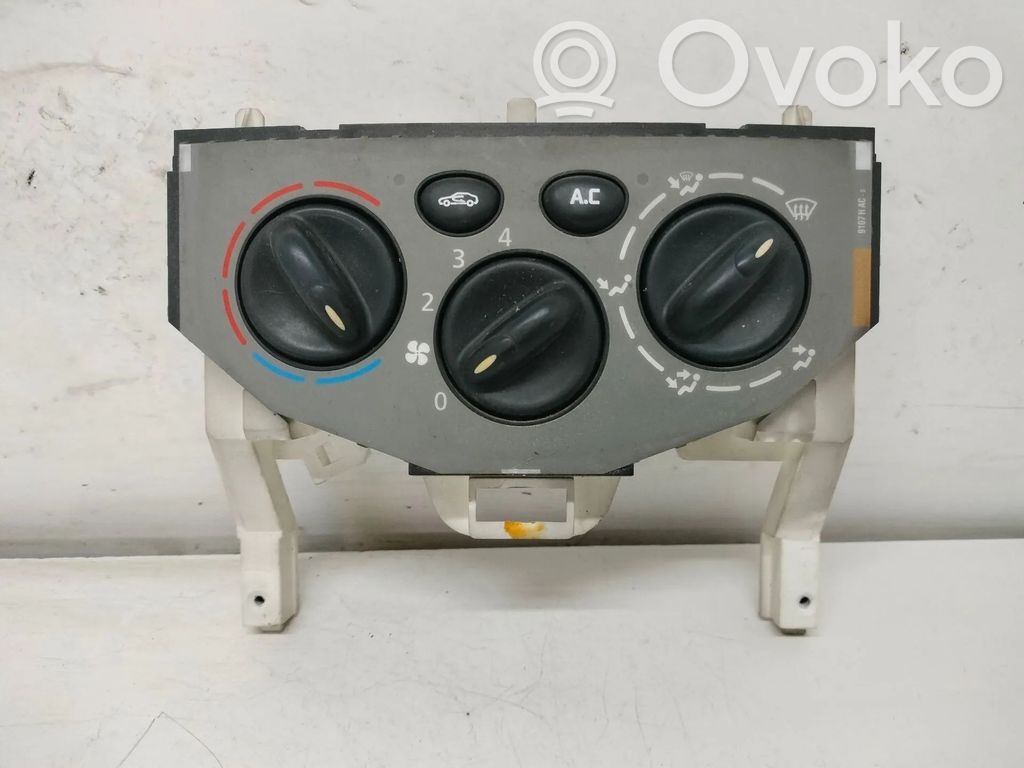 Climate control unit   W964098P