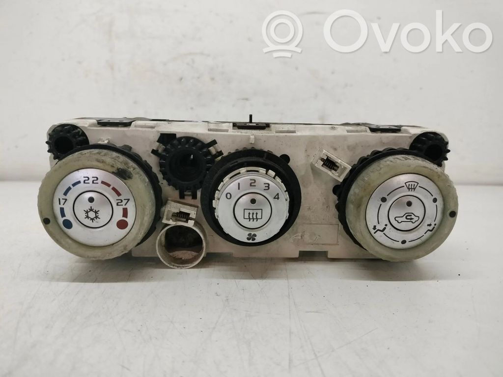 Mitsubishi Colt Climate control unit 