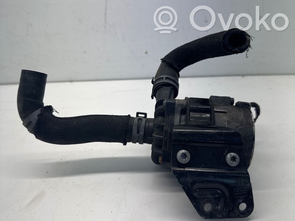 Audi Q7 4M Pompe à eau de liquide de refroidissement 