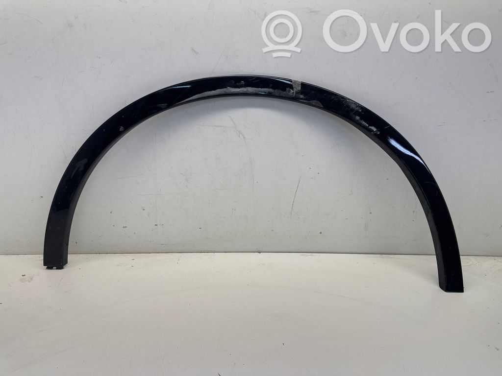 Audi Q7 4M Front arch trim 