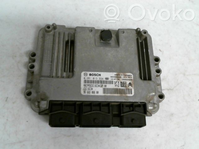 Citroen C3 Picasso Engine control unit/module 