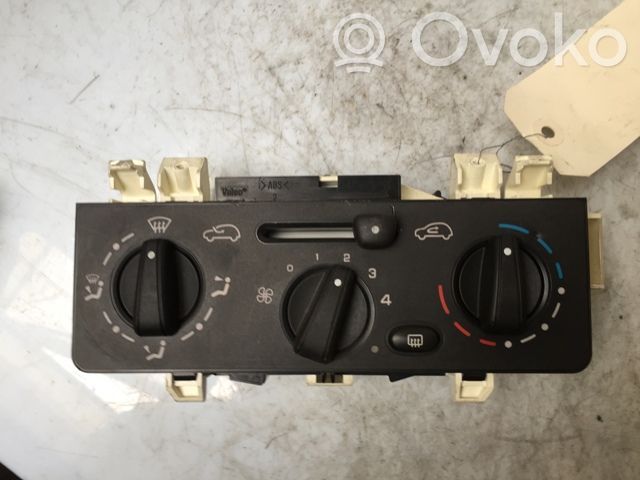 Citroen C2 Climate control unit 