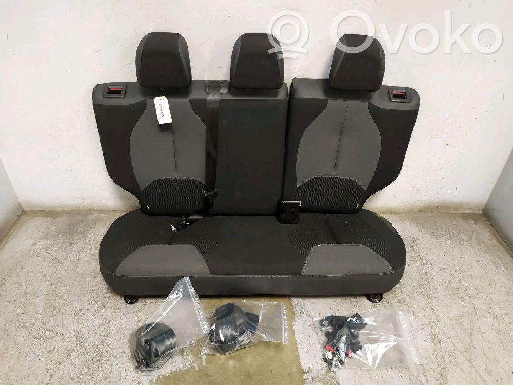 Citroen C3 Second row seats 