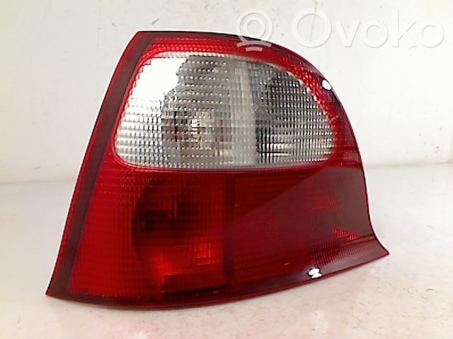 Rear/tail lights   XFB000350,XFB000350