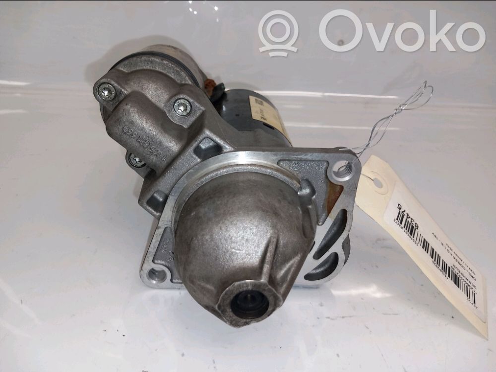 Opel Corsa D Starteris 