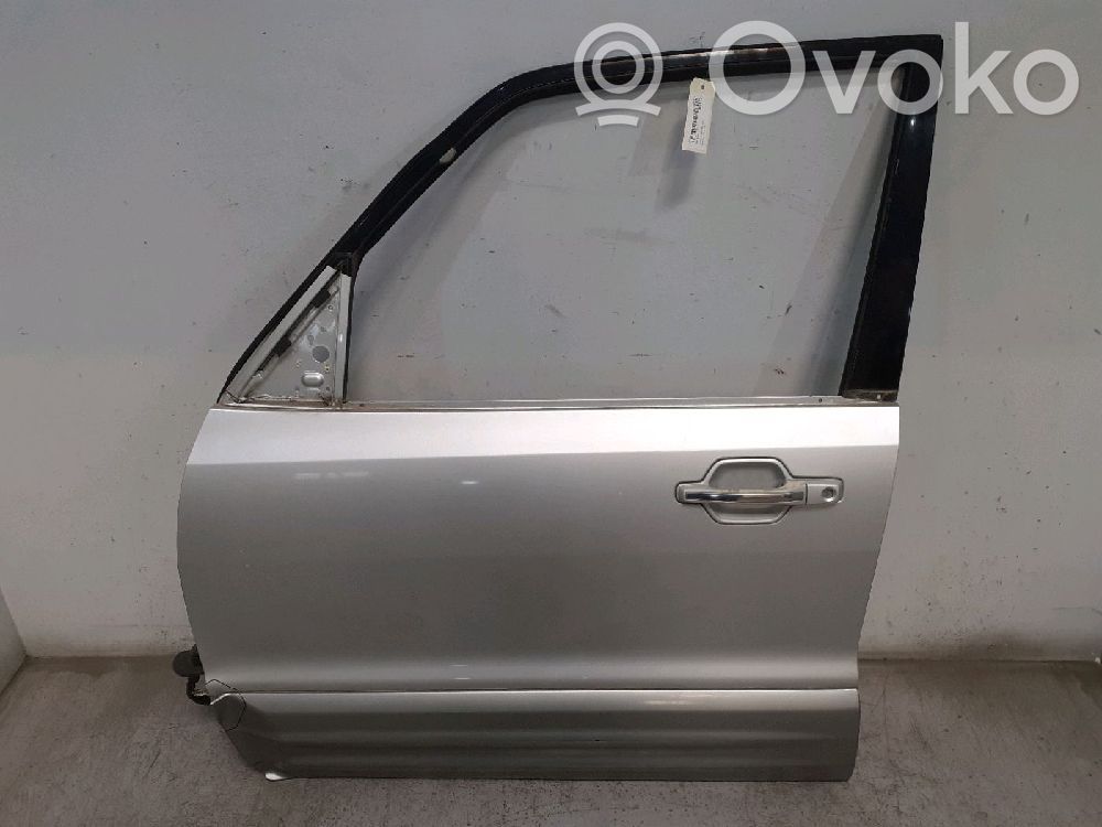 Mitsubishi Pajero Puerta delantera 